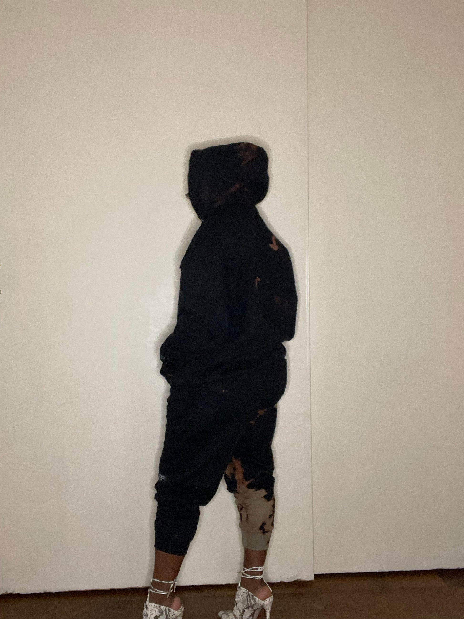 Bleach Tie Dye Hoodie in Black